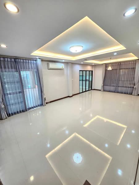 ขายบ้านเดี่ยวหลังมุม ม.อนัญญาการ์เด้นท์ฮิลล์ หนองมน บางแสน, Chon Buri (Pattaya), Saen Suk, Muang Chon Buri, Chon Buri (Pattaya), 3 Bedrooms, 240 sqm, Single Detached House For Sale, by Dusit Saengfa, 11880510 - DDproperty.com