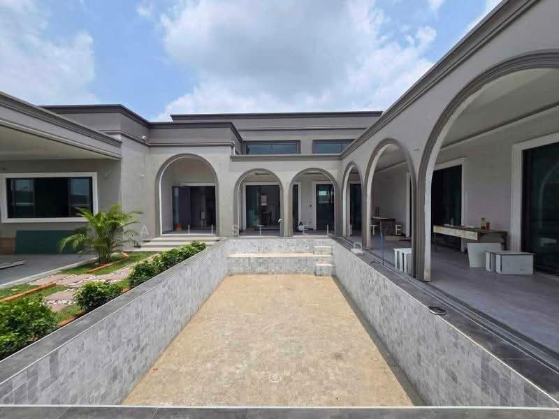 New Pool Villa near Mabprachan Reservoir, Chon Buri (Pattaya), Nong Pru, Bang Lamung (Pattaya), Chon Buri (Pattaya), 4 Bedrooms, 337 sqm, Villa For Sale, by A LIST ELITE SELECTED, 11880532 - DDproperty.com