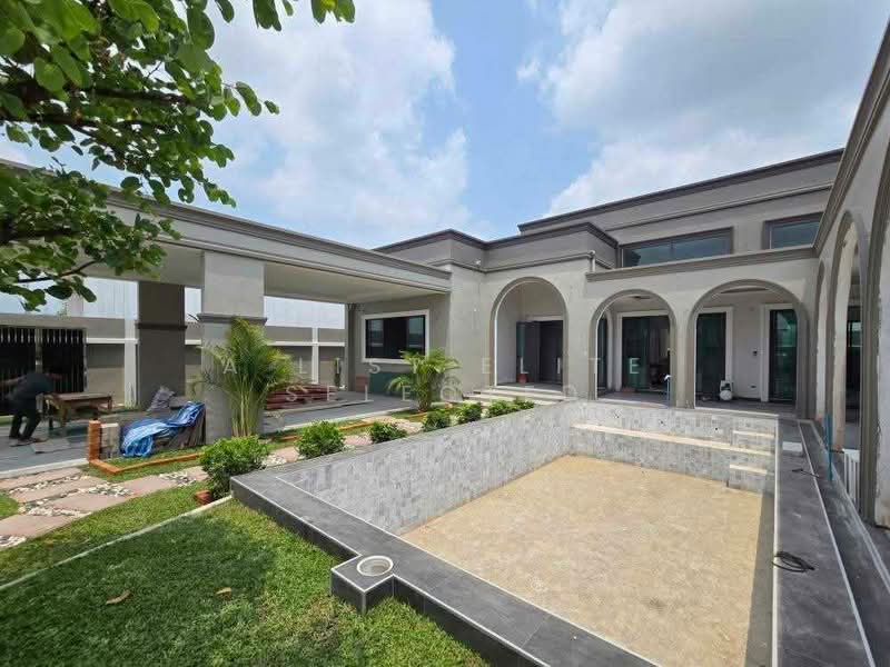 New Pool Villa near Mabprachan Reservoir, Chon Buri (Pattaya), Nong Pru, Bang Lamung (Pattaya), Chon Buri (Pattaya), 4 Bedrooms, 337 sqm, Villa For Sale, by A LIST ELITE SELECTED, 11880532 - DDproperty.com