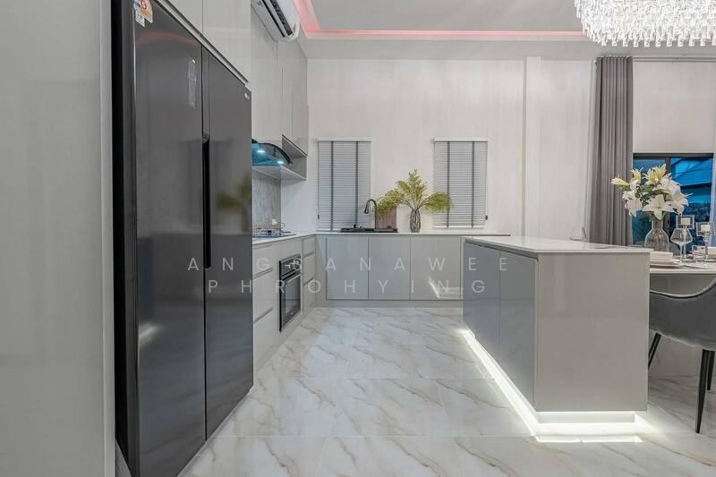 For Sale 2-storey pool villa Luxury slats with private pool, Chon Buri (Pattaya), Na Kloe, Bang Lamung (Pattaya), Chon Buri (Pattaya), 5 Bedrooms, 250 sqm, Single Detached House For Sale, by Angsanawee Phrohying, 11880942 - DDproperty.com