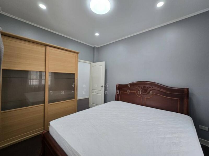 พาร์คเวย์ ชาเล่ต์ รามคำแหง 190/1, Bangkok, 1 รามคำแหง, Min Buri, Min Buri, Bangkok, 3 Bedrooms, 250 sqm, Single Detached House For Rent, by รัตนฉัตร์ ชยานันท์สิริภัค, 11881087 - DDproperty.com