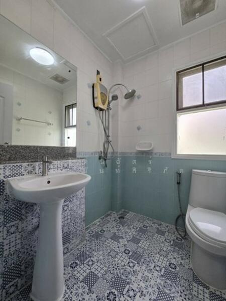 พาร์คเวย์ ชาเล่ต์ รามคำแหง 190/1, Bangkok, 1 รามคำแหง, Min Buri, Min Buri, Bangkok, 3 Bedrooms, 250 sqm, Single Detached House For Rent, by รัตนฉัตร์ ชยานันท์สิริภัค, 11881087 - DDproperty.com