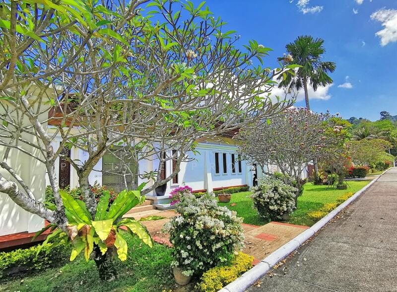 12R0247 Pool villa for rent 7 bedroom 6 bathroom 120,000/month at thalang have fully furnished, Phuket, Thep Krasattri, Thalang, Phuket, 7 Bedrooms, 1,000 sqm, Villa For Rent, by PK LIFE Property, 11881281 - DDproperty.com