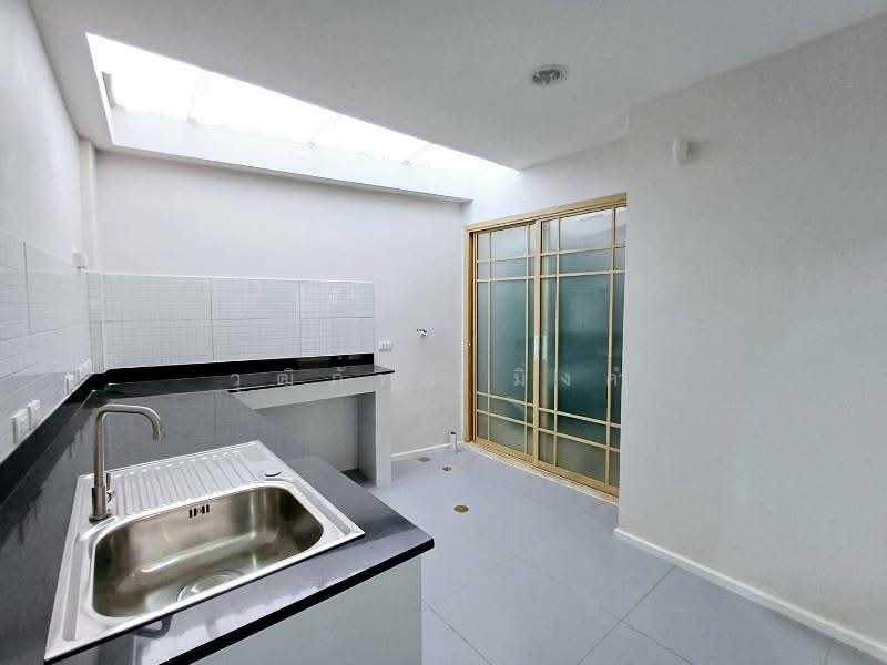 Watket, Chiang Mai, Wat Khet, Muang Chiang Mai, Chiang Mai, 2 Bedrooms, 140 sqm, Townhouse For Rent, by วุฒิภัทร มิ่งคำ, 11881370 - DDproperty.com