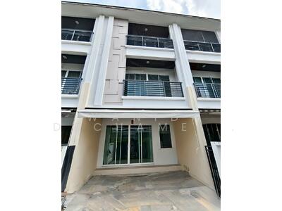 ขาย - Baan Klang Muang S-Sense Srinakarin : บ้านกลางเมือง เอส เซนต์ ศรีนครินทร์, กรุงเทพ