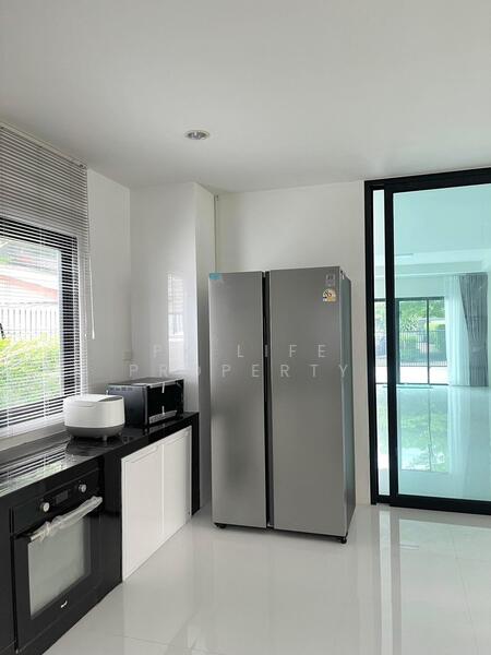 2R0881 This house for rent 4 bedroom 3 bathroom 75,000/month at cherngtalay have fully furnished, Phuket, Choeng Thale, Thalang, Phuket, 4 Bedrooms, 300 sqm, Single Detached House For Rent, by PK LIFE Property, 11881573 - DDproperty.com