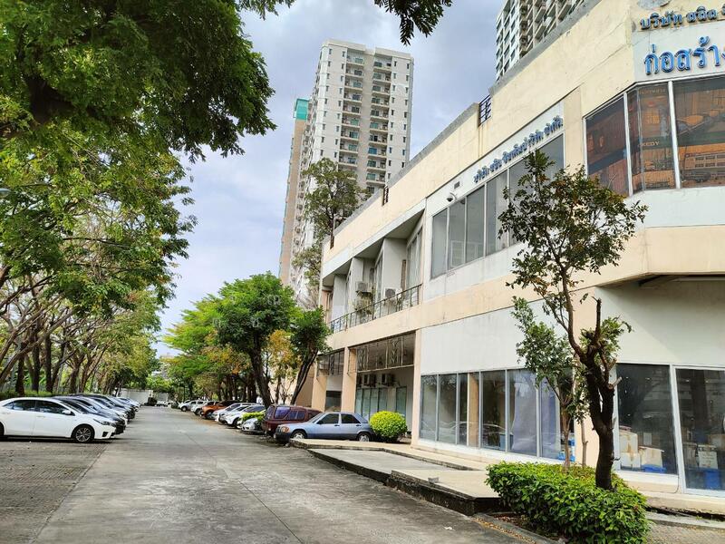 Supalai Park Srinakarin, Bangkok, 688 Srinakarin Road, Nong Bon, Prawet, Bangkok, Studio, 37 sqm, Condo For Sale, by จิณณ์กระวี เตชะไชยนันท์, 11881640 - DDproperty.com