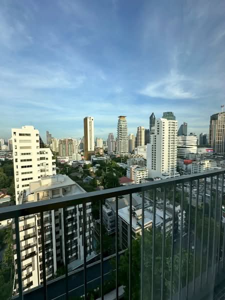 Noble Around Sukhumvit 33, Bangkok, 17 Soi Sukhumvit 33, Khlong Tan Nua, Watthana, Bangkok, 2 Bedrooms, 54 sqm, Condo For Rent, by GT Real Estate Thailand, 11881688 - DDproperty.com