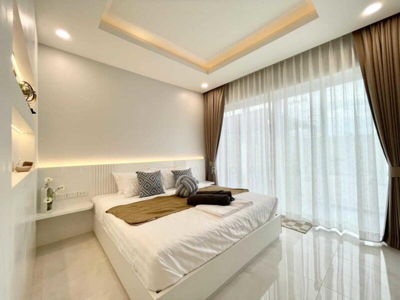 2R0884 Pool villa for rent 4 bedroom 5 bathroom 200,000/month at cherngtalay have fully furnished, Phuket, Choeng Thale, Thalang, Phuket, 4 Bedrooms, 400 sqm, Villa For Rent, by PK LIFE Property, 11881904 - DDproperty.com