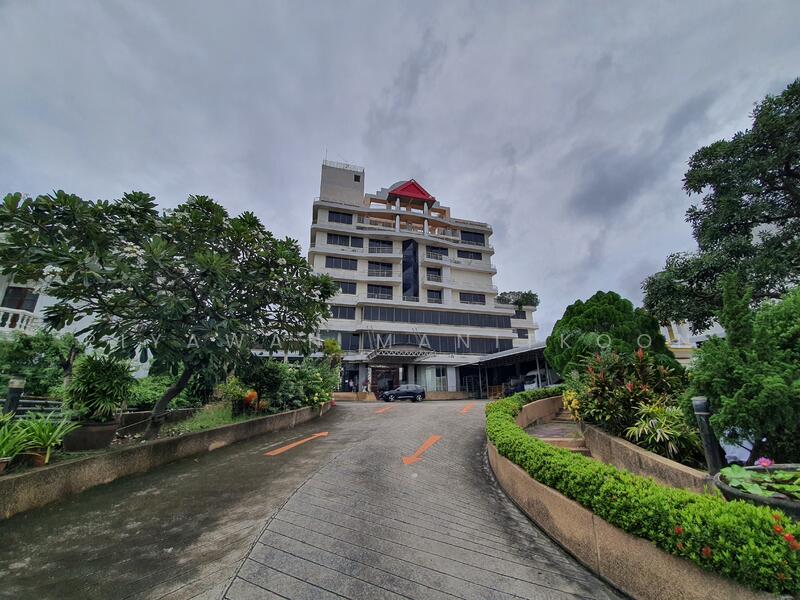 ให้เช่า - อาคารสำนักงาน 8 ชั้น + พื้นที่ 2.4 ไร่, กรุงเทพ