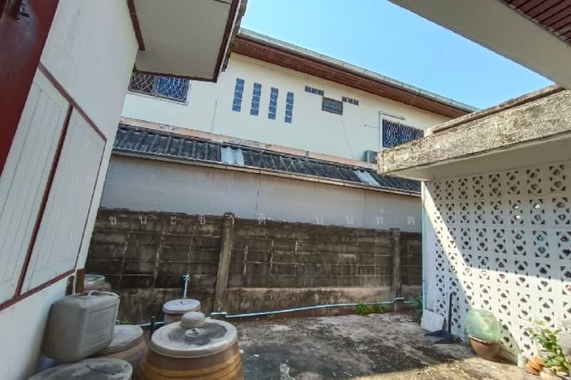 ที่ดินพร้อมบ้าน ซอยลาดพร้าว 69 (ซอยทำเนียม), กรุงเทพ, ลาดพร้าว, วังทองหลาง, วังทองหลาง, กรุงเทพ, 175 ตร.ม., บ้านเดี่ยว ขาย, โดย ชนะชาติ นนท์ตา, 11883088 - DDproperty.com