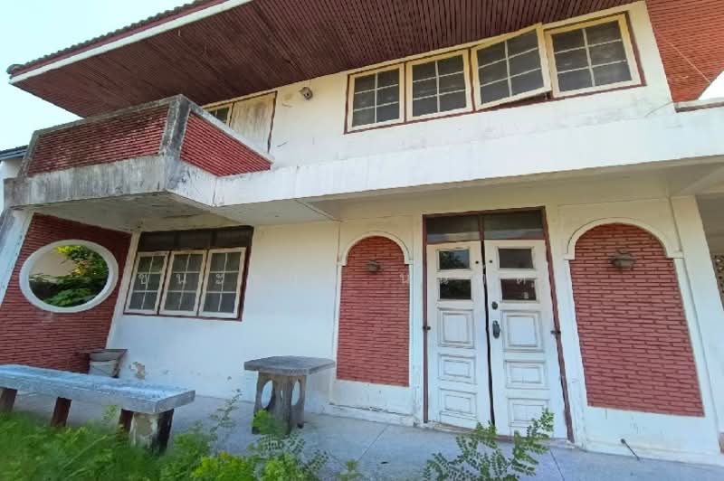 ที่ดินพร้อมบ้าน ซอยลาดพร้าว 69 (ซอยทำเนียม), Bangkok, ลาดพร้าว, Wang Thonglang, Wang Thonglang, Bangkok, 2 Bedrooms, 175 sqm, Single Detached House For Sale, by ชนะชาติ นนท์ตา, 11883088 - DDproperty.com