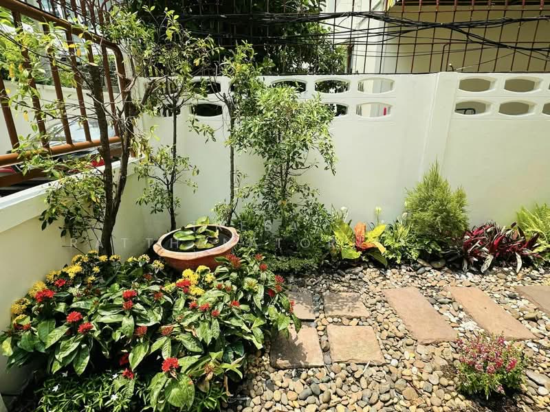 townhome sukhumvit 31, Bangkok, สุขุมวิท 31, Khlongtoei Nua, Watthana, Bangkok, 5 Bedrooms, 400 sqm, Townhouse For Rent, by TREBA - Ratthanatorn (Jenny), 11883390 - DDproperty.com