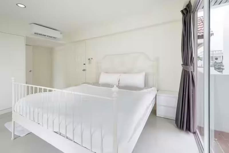 townhome sukhumvit 31, Bangkok, สุขุมวิท 31, Khlongtoei Nua, Watthana, Bangkok, 5 Bedrooms, 400 sqm, Townhouse For Rent, by TREBA - Ratthanatorn (Jenny), 11883390 - DDproperty.com