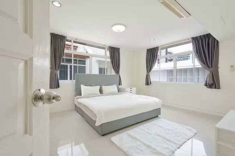 townhome sukhumvit 31, Bangkok, สุขุมวิท 31, Khlongtoei Nua, Watthana, Bangkok, 5 Bedrooms, 400 sqm, Townhouse For Rent, by TREBA - Ratthanatorn (Jenny), 11883390 - DDproperty.com