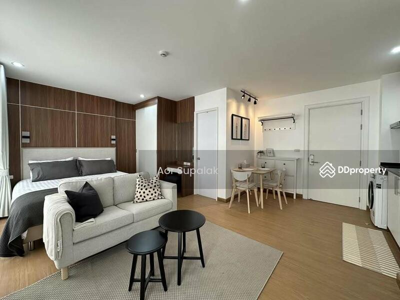 For Rent - 6th Avenue Sukhumvit 15, Bangkok