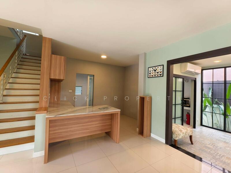 ให้เช่า - Mantana Motorway-New Krungthepkreetha : มัณฑนา มอเตอร์เวย์-กรุงเทพกรีฑาตัดใหม่, กรุงเทพ