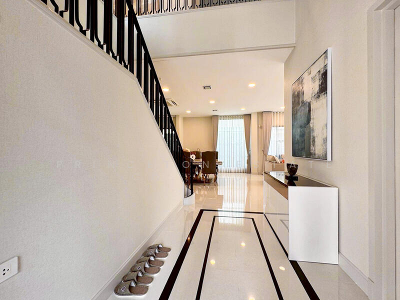 Nantawan Rama 9 - New Krungthepkreetha, Bangkok, Saphan Sung, Saphan Sung, Bangkok, 4 Bedrooms, 302 sqm, Single Detached House For Rent, by Princeton Estate Co.,Ltd., 11883892 - DDproperty.com