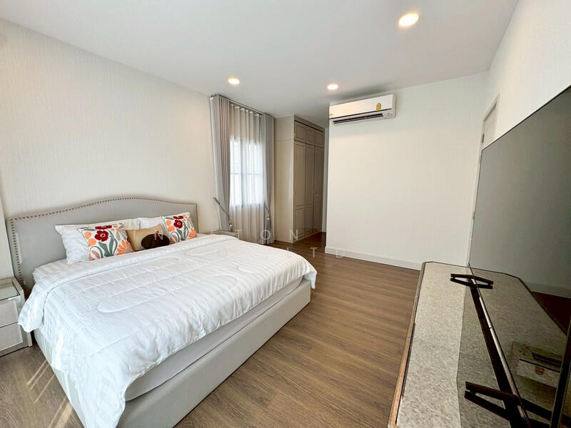 Nantawan Rama 9 - New Krungthepkreetha, Bangkok, Saphan Sung, Saphan Sung, Bangkok, 4 Bedrooms, 302 sqm, Single Detached House For Rent, by Princeton Estate Co.,Ltd., 11883892 - DDproperty.com