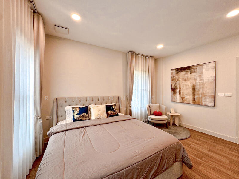 Nantawan Rama 9 - New Krungthepkreetha, Bangkok, Saphan Sung, Saphan Sung, Bangkok, 4 Bedrooms, 302 sqm, Single Detached House For Rent, by Princeton Estate Co.,Ltd., 11883892 - DDproperty.com