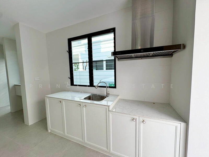 Nantawan Rama 9 - New Krungthepkreetha, Bangkok, Saphan Sung, Saphan Sung, Bangkok, 4 Bedrooms, 302 sqm, Single Detached House For Rent, by Princeton Estate Co.,Ltd., 11883892 - DDproperty.com