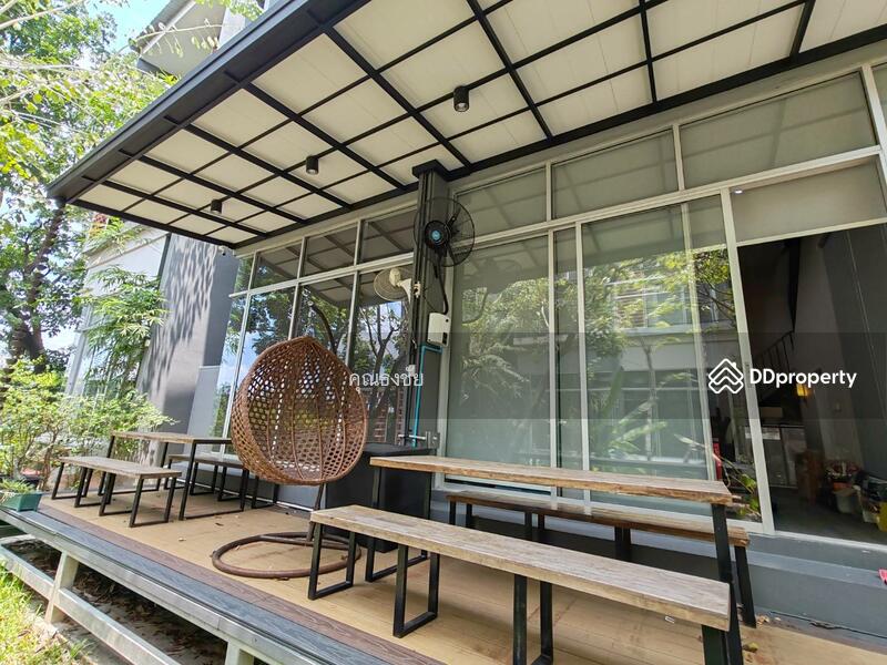 For Sale - Siamese Blossom @ Fashion, Bangkok