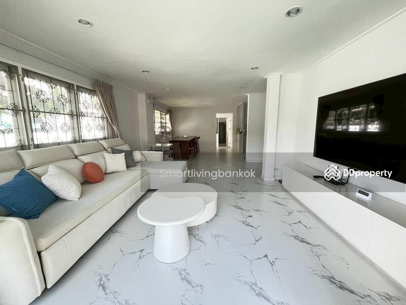 For Rent - Baan Pattanakarn, Bangkok