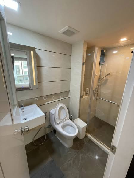 The Light New York, Bangkok, 324 Soi Sukhumvit 64, Bang Chak, Phra Khanong, Bangkok, 1 Bedroom, 29 sqm, Condo For Rent, by Agentbkk, 11884140 - DDproperty.com