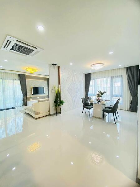 chonburi, Chon Buri (Pattaya), Nong Pru, Bang Lamung (Pattaya), Chon Buri (Pattaya), 3 Bedrooms, 436 sqm, Villa For Rent, by ณัฐนันท์ สุนทรวรจันทร์, 11884327 - DDproperty.com