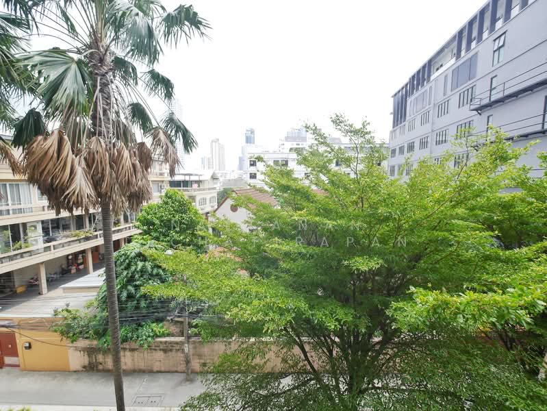 Mayfair Place Sukhumvit 50, Bangkok, Soi Sukhumvit 50, Phra Kanong, Khlong Toei, Bangkok, 2 Bedrooms, 48 sqm, Condo For Rent, by Nattanan Techatirapan, 11884767 - DDproperty.com