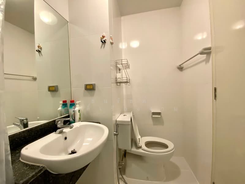 The Parkland Srinakarin Lakeside, Samut Prakan, 555 Lasalle Road, Bang Kaeo, Bang Plee, Samut Prakan, 1 Bedroom, 36 sqm, Condo For Rent, by Thanarat Sakruangngam, 11886286 - DDproperty.com