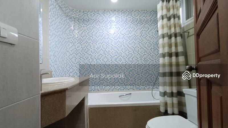 For Rent - Nagara Mansion, Bangkok