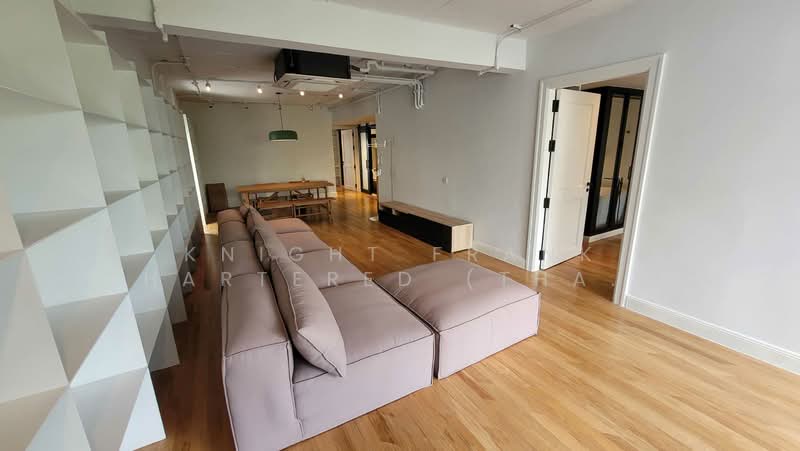 Icon II, Bangkok, Sukhumvit, Khlong Tan Nua, Watthana, Bangkok, 2 Bedrooms, 140 sqm, Condo For Sale, by Knight Frank Chartered (Thailand) Co.,Ltd, 11887057 - DDproperty.com