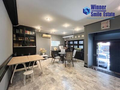 ขาย - อาคารพาณิชย์ 3 ชั้น พระรามเก้า ซอย 19, กรุงเทพ