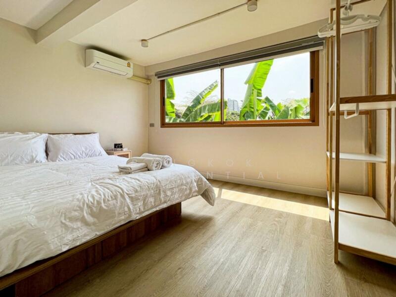 Townhouse, Bangkok, Ekkamai 22, Khlong Tan Nua, Watthana, Bangkok, 4 Bedrooms, 210 sqm, Townhouse For Rent, by Bangkok Residential, 11887811 - DDproperty.com