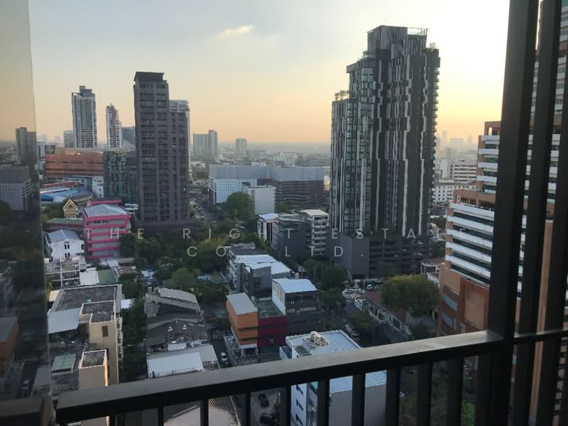 Maru Ekkamai 2, Bangkok, 70-5 Sukhumvit 63 Road, Phra Kanong Nua, Watthana, Bangkok, Studio, 30 sqm, Condo For Rent, by The Right Estate Co,.Ltd., 11887907 - DDproperty.com