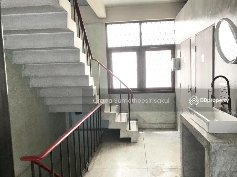 For Rent - 5-Br Townhouse near BTS Chong Nonsi, Bangkok