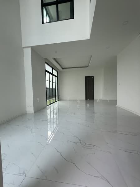 The Master Ekkamai-Sukhonthasawat : เดอะ มาสเตอร์ เอกมัย-สุคนธสวัสดิ์, กรุงเทพ, ลาดพร้าว, ลาดพร้าว, กรุงเทพ, 328 ตร.ม., บ้านเดี่ยว ให้เช่า, โดย ปรินทร์ญาดา ชิณโชติ, 11888754 - DDproperty.com