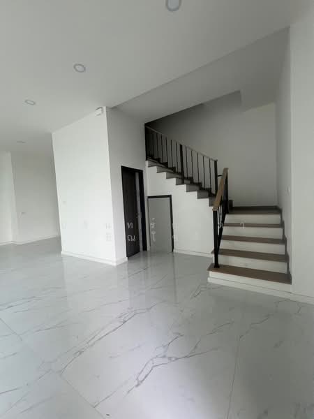 The Master Ekkamai-Sukhonthasawat : เดอะ มาสเตอร์ เอกมัย-สุคนธสวัสดิ์, กรุงเทพ, ลาดพร้าว, ลาดพร้าว, กรุงเทพ, 328 ตร.ม., บ้านเดี่ยว ให้เช่า, โดย ปรินทร์ญาดา ชิณโชติ, 11888754 - DDproperty.com