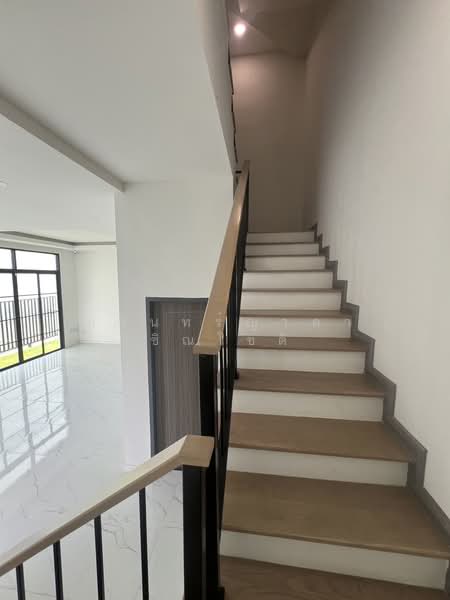 The Master Ekkamai-Sukhonthasawat, Bangkok, Lat Phrao, Lat Phrao, Bangkok, 4 Bedrooms, 328 sqm, Single Detached House For Rent, by ปรินทร์ญาดา ชิณโชติ, 11888754 - DDproperty.com