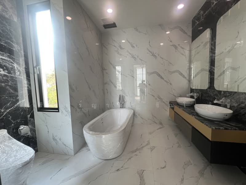 The Master Ekkamai-Sukhonthasawat, Bangkok, Lat Phrao, Lat Phrao, Bangkok, 4 Bedrooms, 328 sqm, Single Detached House For Rent, by ปรินทร์ญาดา ชิณโชติ, 11888754 - DDproperty.com