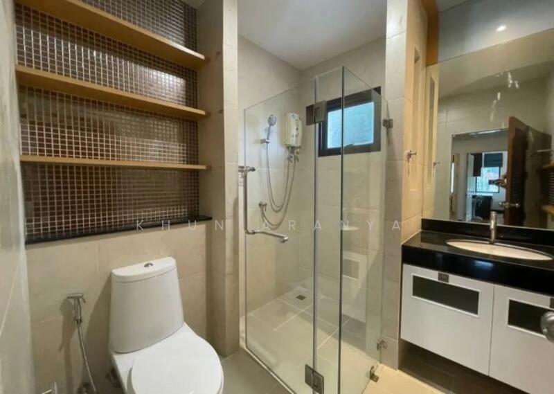 ไม่ทราบชื่อ, Bangkok, Din Daeng, Din Daeng, Bangkok, 7 Bedrooms, 450 sqm, Single Detached House For Rent, by Khun Aranya, 11888770 - DDproperty.com