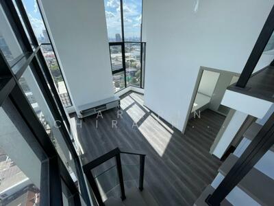 ขาย - Knightsbridge Space Ratchayothin : ไนท์บริดจ์ สเปซ รัชโยธิน, กรุงเทพ