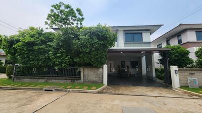 ขาย - Laddarom Wongwaen-Ramintra 2 : ลัดดารมย์ วงแหวน-รามอินทรา 2, กรุงเทพ