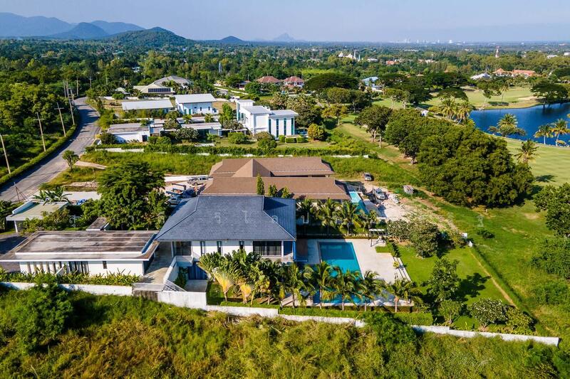Palm Hills Golf Club and Residence : ปาล์ม ฮิลส์ กอล์ฟ คลับ แอนด์ เรสซิเดนซ์, เพชรบุรี, 1444 Phet Kasem Rd, ชะอำ, ชะอำ, เพชรบุรี, 400 ตร.ม., วิลล่า ขาย, โดย สุมาลี วิไลประเสริฐ, 11889397 - DDproperty.com