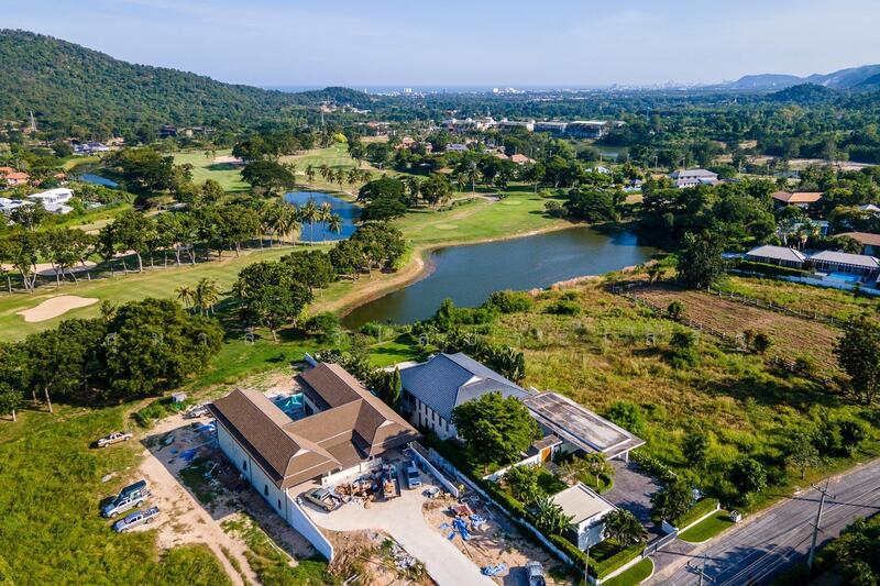 Palm Hills Golf Club and Residence, Phetchaburi, 1444 Phet Kasem Rd, Cha-am, Cha-Am, Phetchaburi, 5 Bedrooms, 400 sqm, Villa For Sale, by สุมาลี วิไลประเสริฐ, 11889397 - DDproperty.com