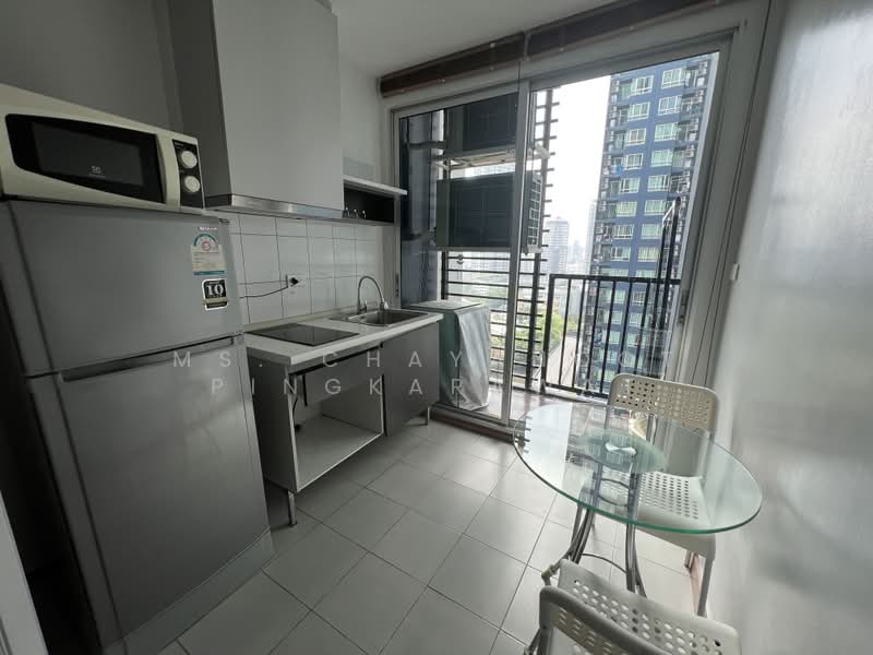 The Base Sukhumvit 77 : เดอะ เบส สุขุมวิท 77, กรุงเทพ, 289 ถนนสุขุมวิท 77, พระโขนงเหนือ, วัฒนา, กรุงเทพ, 30 ตร.ม., คอนโด ให้เช่า, โดย Ms. Chayanoot Pingkarawat, 11889415 - DDproperty.com