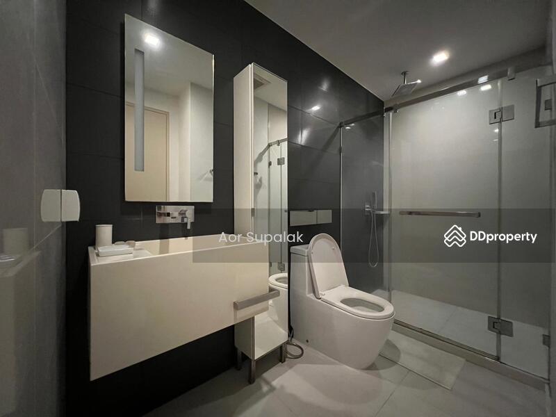 For Rent - The Room BTS Wongwianyai, Bangkok