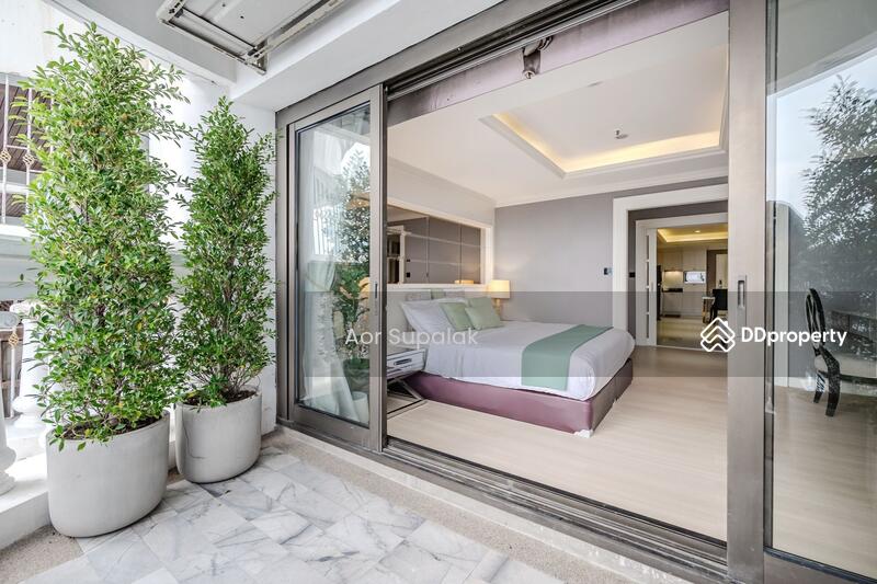 For Rent - State Tower, Bangkok