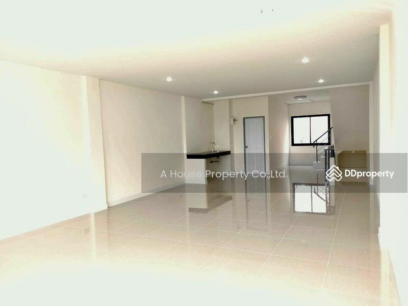 For Rent - Commercial building for rent, 3 floors, near Pinthong Industrial Estate, Chon Buri